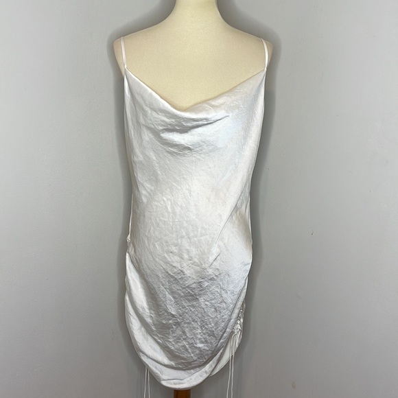 Wilfred Only Ruched Slip Cream‎ Dress - Picture 1 of 9